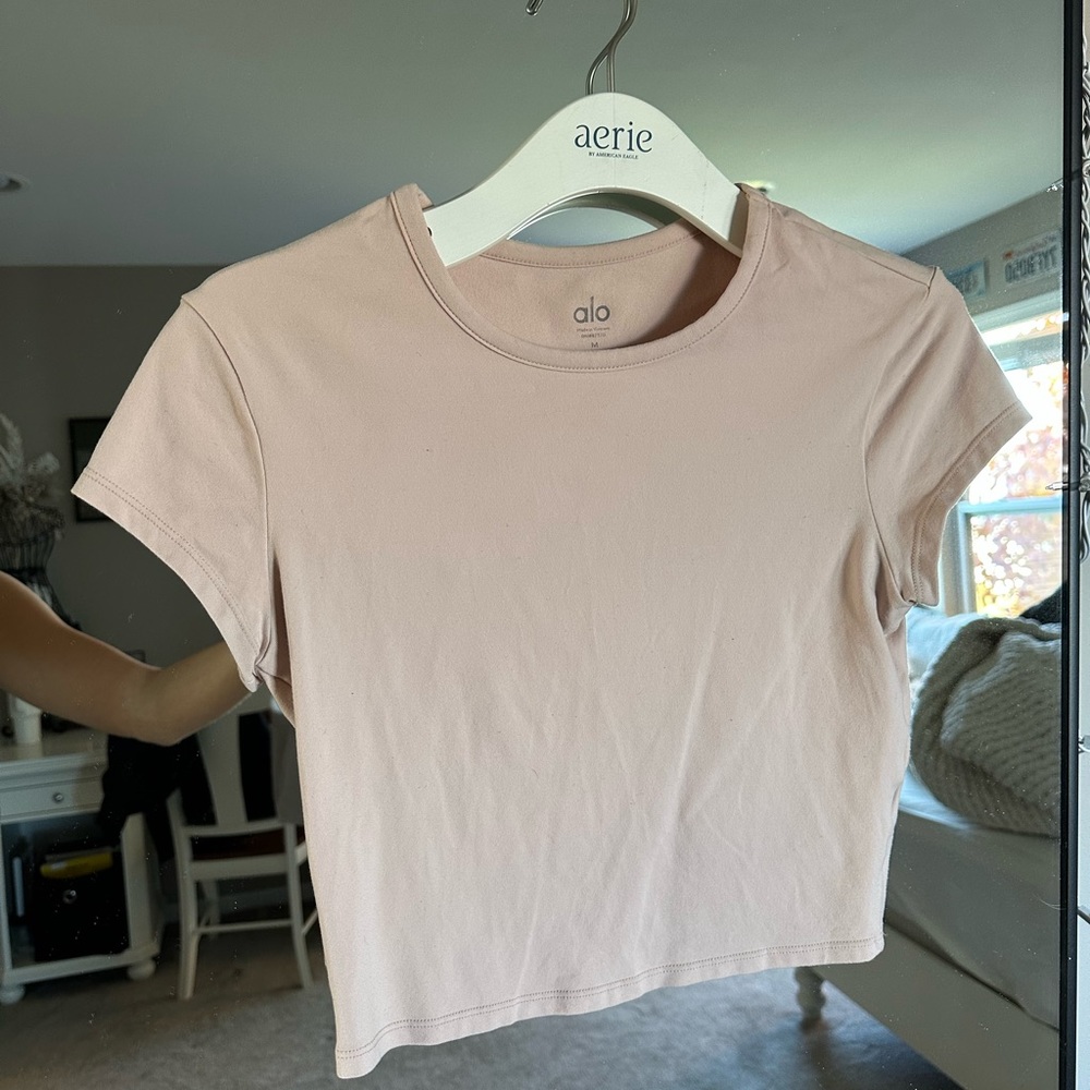 ALO yoga crop top